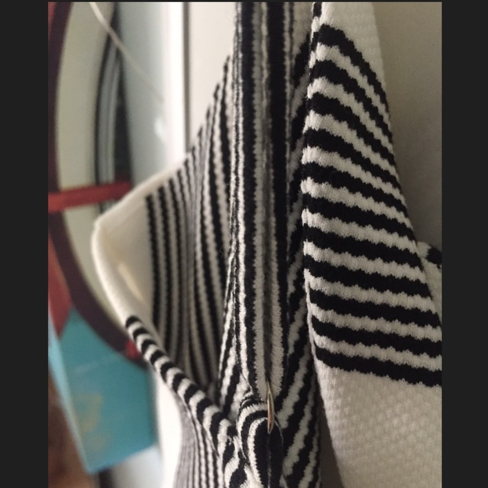 NWOT Bishop and Young Tie Top Dress - Picture 7 of 8